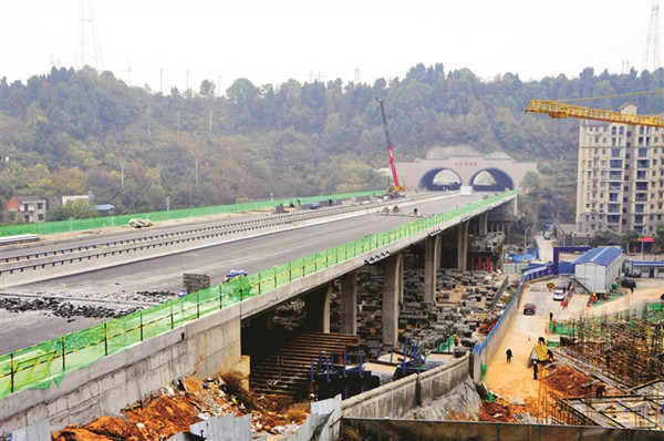 ����·�����Ȳ��ƽ�