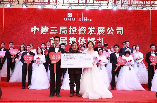 �Ļ���أ�������Ļ���н����˲�֮����ҵ��ʢ�󿪽�