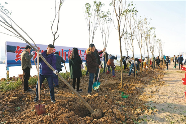 ��̬���� ��ֲϣ��